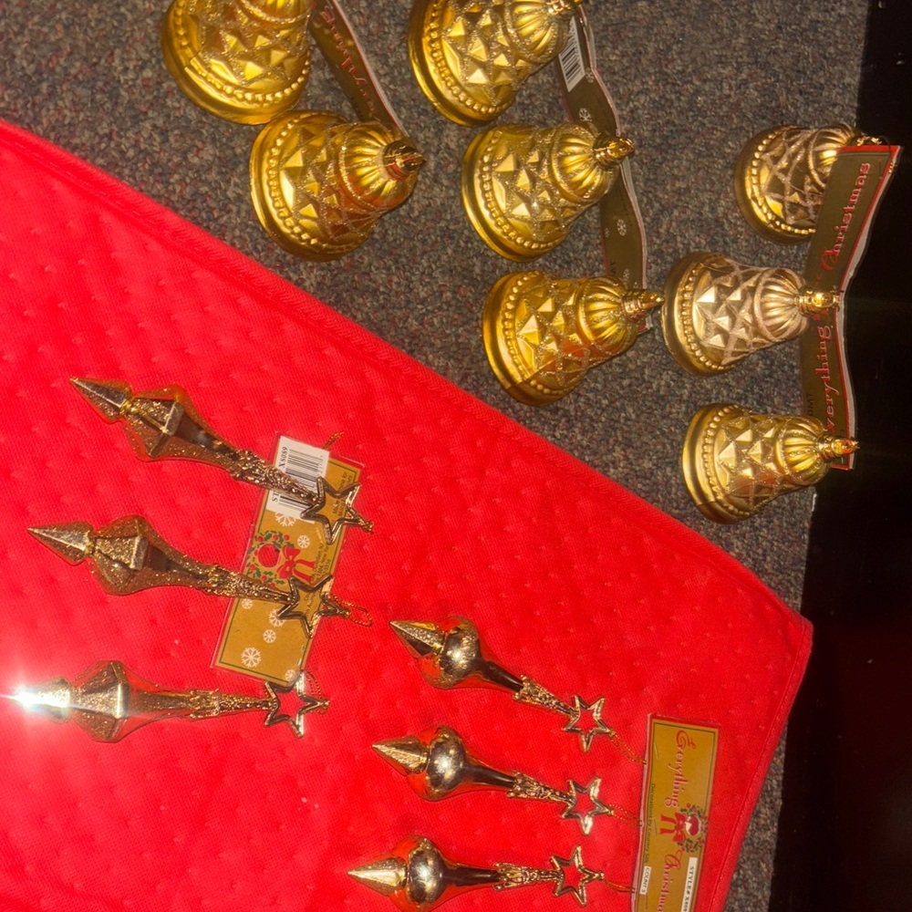 Gold and Red Christmas Ornaments Set - Picture 2 of 10